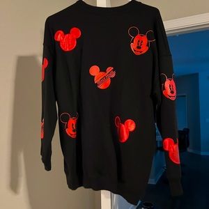 Official Disney Parks Red Mickey Sweatshirt Size M